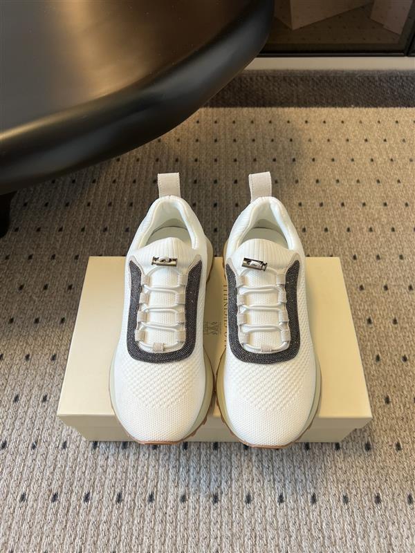 20251128161341586 290